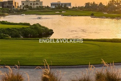 Tanah di Dubai Hills Estate, UEA 1265.14 m2 nomor 19494 - foto 20