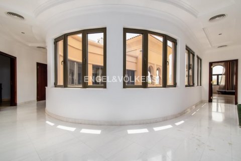 Vila di Palm Jumeirah, Dubai, UEA 6 kamar tidur, 1245.26 m2 nomor 20191 - foto 8