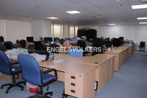 Kantor di Jumeirah Lake Towers, Dubai, UEA 274.53 m2 nomor 18115 - foto 2