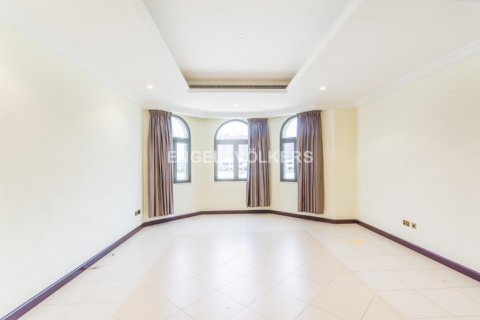 Vila di Palm Jumeirah, Dubai, UEA 4 kamar tidur, 464.51 m2 nomor 18053 - foto 17
