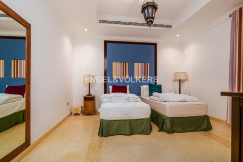 Vila di Palm Jumeirah, Dubai, UEA 6 kamar tidur, 1245.26 m2 nomor 20191 - foto 14