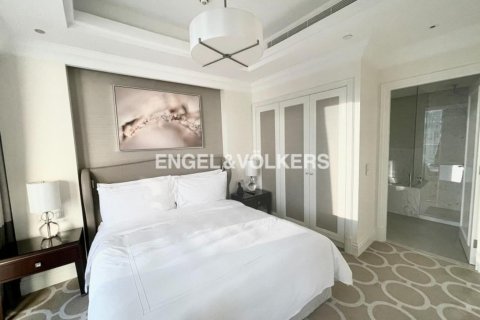 Apartemen di ADDRESS BOULEVARD di Dubai, UEA 1 kamar tidur, 83.98 m2 nomor 19538 - foto 9