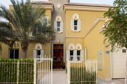 Townhouse di Dubai Sports City, UEA 4 kamar tidur, 246.93 m2 nomor 23166 - foto 2