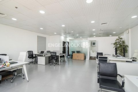 Kantor di Motor City, Dubai, UEA 98.66 m2 nomor 27824 - foto 3