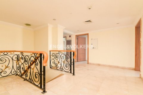 Apartemen di Dubai Marina, UEA 3 kamar tidur, 421.22 m2 nomor 28353 - foto 11