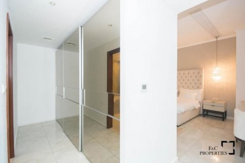 Apartemen di Downtown Dubai (Downtown Burj Dubai), UEA 3 kamar tidur, 241.6 m2 nomor 44682 - foto 11