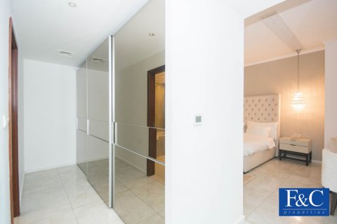 Apartemen di Downtown Dubai (Downtown Burj Dubai), UEA 3 kamar tidur, 241.6 m2 nomor 44681 - foto 22