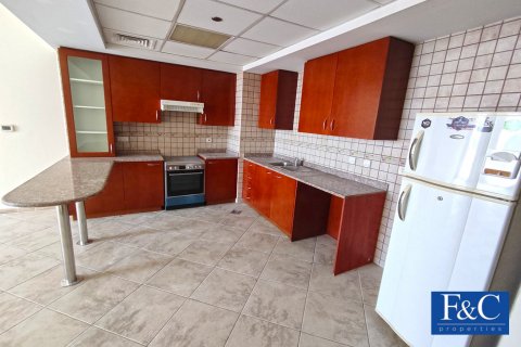 Apartemen di Motor City, Dubai, UEA 1 kamar tidur, 132.4 m2 nomor 44638 - foto 2