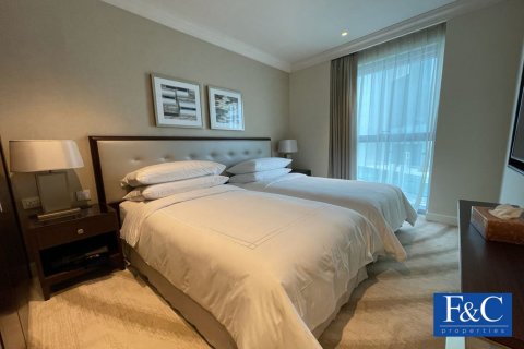 Apartemen di Downtown Dubai (Downtown Burj Dubai), UEA 2 kamar tidur, 134.8 m2 nomor 44775 - foto 1