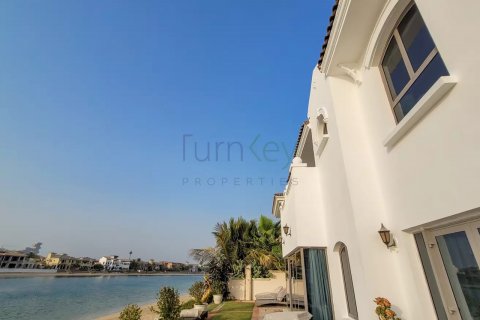 Vila di Palm Jumeirah, Dubai, UEA 5 kamar tidur, 511 m2 nomor 50266 - foto 12