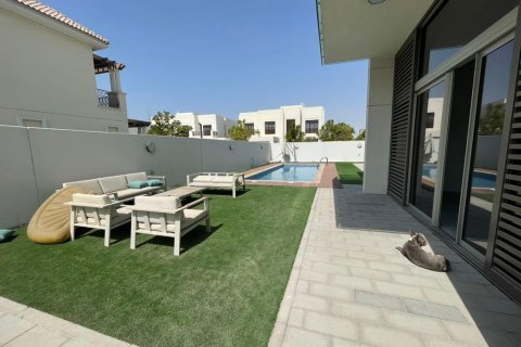 Vila di Mohammed Bin Rashid City, Dubai, UEA 5 kamar tidur, 720 m2 nomor 46485 - foto 7