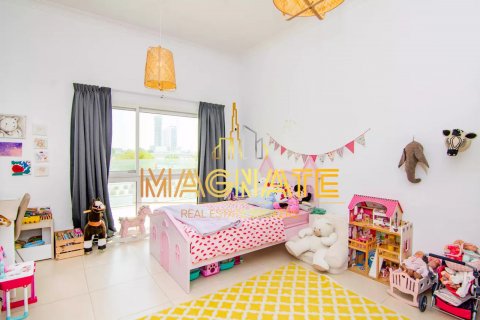 Vila di Al Barsha, Dubai, UEA 4 kamar tidur, 393 m2 nomor 50261 - foto 7