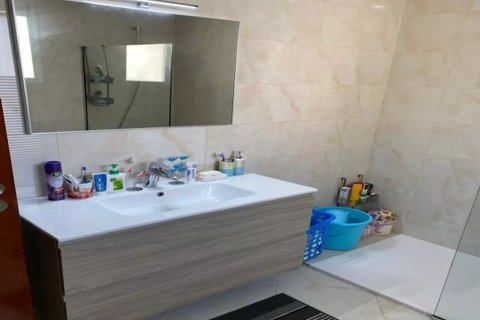 Vila di Bur Dubai, UEA 6 kamar tidur, 843 m2 nomor 56207 - foto 3