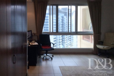 Apartemen di Palm Jumeirah, Dubai, UEA 2 kamar tidur, 165.2 m2 nomor 57075 - foto 9