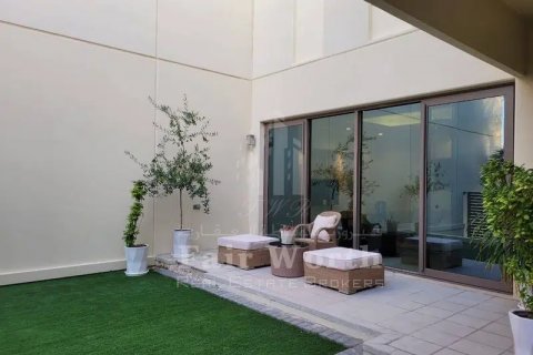 Vila di The Sustainable City, Dubai, UEA 4 kamar tidur, 350 m2 nomor 59320 - foto 11