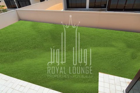 Vila di Saadiyat Island, Abu Dhabi, UEA 4 kamar tidur, 582 m2 nomor 74990 - foto 2