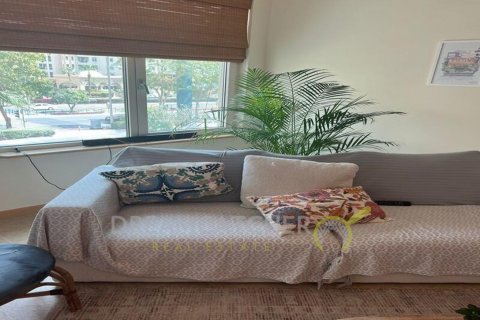 Apartemen di Palm Jumeirah, Dubai, UEA 3 kamar tidur, 200.48 m2 nomor 81088 - foto 3