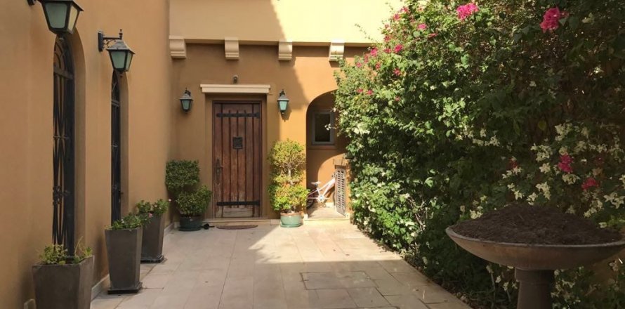 Townhouse di Saadiyat Island, Abu Dhabi, UEA 4 kamar tidur, 375 m2 nomor 81239