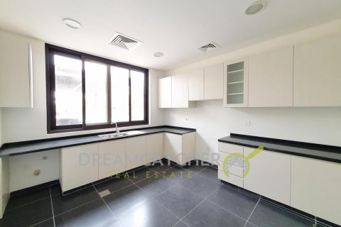 Townhouse di Dubai, UEA 4 kamar tidur, 323.95 m2 nomor 81100 - foto 4