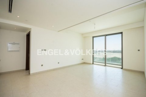Appartamento in vendita a Nadd Al Sheba, Dubai, EAU 1 camera da letto, 81.01 mq. № 18305 - foto 2