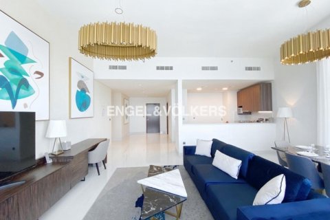 Appartamento in vendita a Dubai Media City, Dubai, EAU 2 camere da letto, 177.72 mq. № 21988 - foto 3