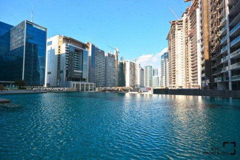 Appartamento in vendita a Business Bay, Dubai, EAU 1 camera, 44.5 mq. № 44653 - foto 1