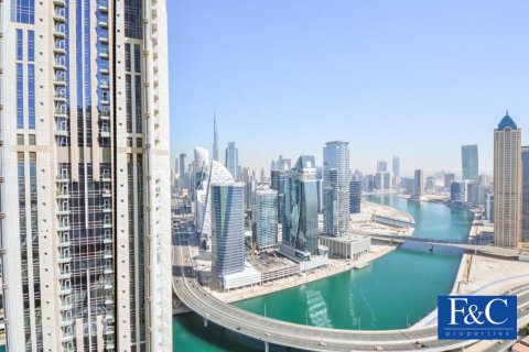 Appartamento in vendita a Business Bay, Dubai, EAU 3 camere da letto, 181.4 mq. № 44761 - foto 12