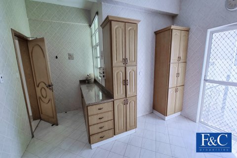 Villa in affitto a Umm Suqeim, Dubai, EAU 4 camere da letto, 557.4 mq. № 44684 - foto 4