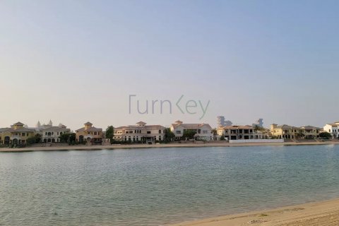 Villa in vendita a Palm Jumeirah, Dubai, EAU 5 camere da letto, 511 mq. № 50266 - foto 5