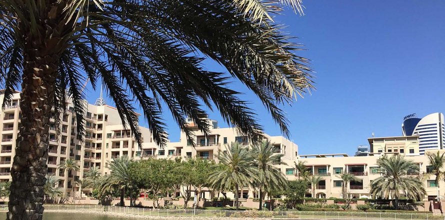 Complesso immobiliare AL GHOZLAN a Greens, Dubai, EAU № 48992