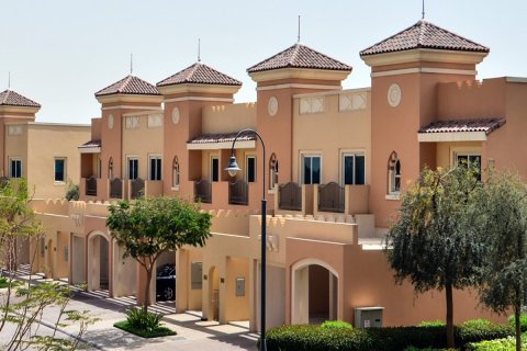 Complesso immobiliare VICTORY HEIGHTS a Dubai Sports City, Dubai, EAU № 61546 - foto 1