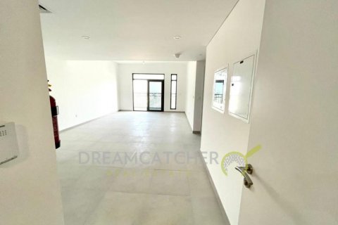 Appartamento in vendita a Umm Suqeim, Dubai, EAU 1 camera da letto, 77.76 mq. № 81102 - foto 17