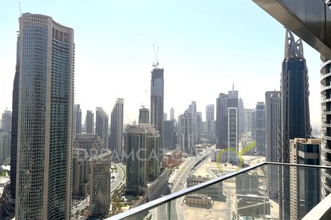 Appartamento in vendita a Dubai, EAU 3 camere da letto, 226.40 mq. № 23232 - foto 6