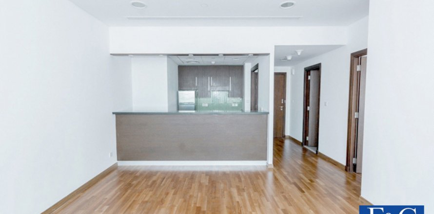 DIFC、Dubai、UAEにあるマンション 1ベッドルーム、88.4 m2 No44958