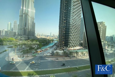 Downtown Dubai (Downtown Burj Dubai)、Dubai、UAE にあるマンション販売中 3ベッドルーム、178.8 m2、No45168 - 写真 1