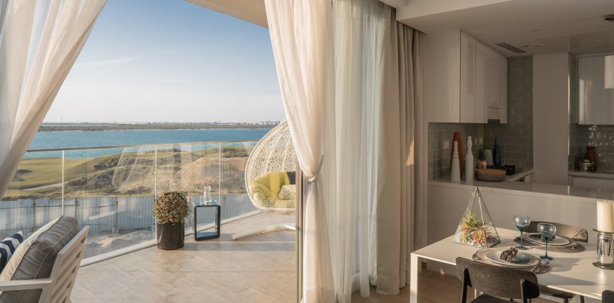 Yas Island、Abu Dhabi、UAEにあるマンション 80.46 m2 No67774