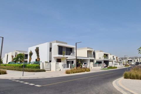 Dubai Hills Estate、Dubai、UAEにある開発プロジェクト SIDRA 3 VILLAS No68558 - 写真 8