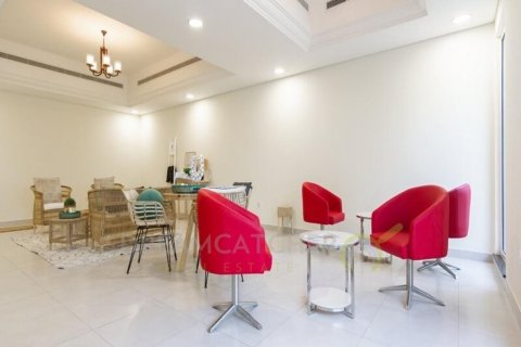 Таунхаус Dubai Sports City, Дубай, БАӘ-да 4 жатын бөлмелер, 246.93 м² № 23166 - фото 6