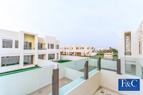 Таунхаус Рим, Дубай, БАӘ-да 3 жатын бөлмелер, 307.2 м² № 44892 - фото 14