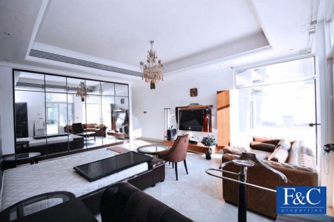Вилла Аль-Барша, Дубай, БАӘ-да 5 жатын бөлмелер, 487.1 м² № 44943 - фото 8