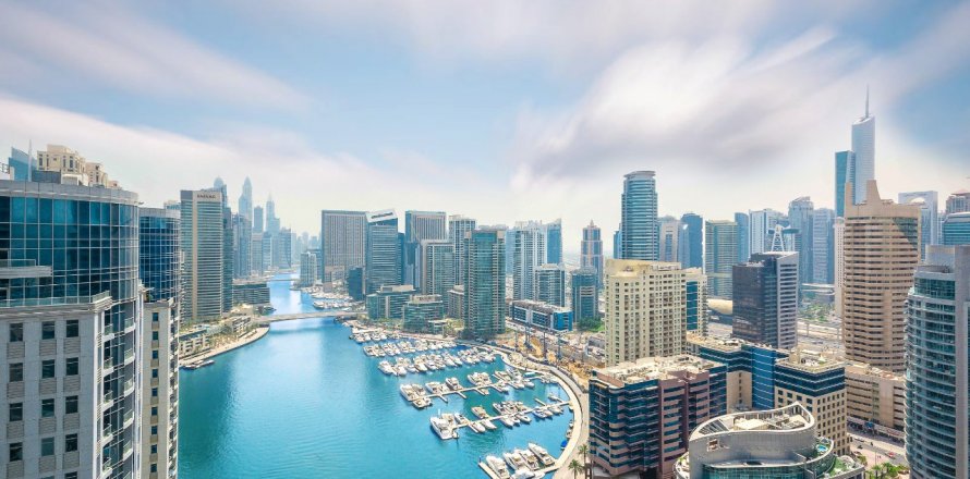 Dubai, UAE의 아파트 침실 2개, 143제곱미터 번호 8201