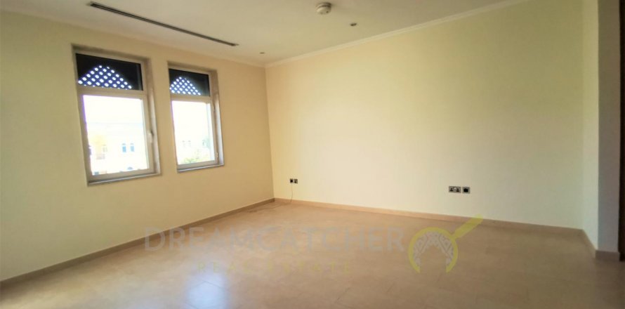 Jumeirah Park, Dubai, UAE의 빌라 침실 3개, 826.64제곱미터 번호 23192