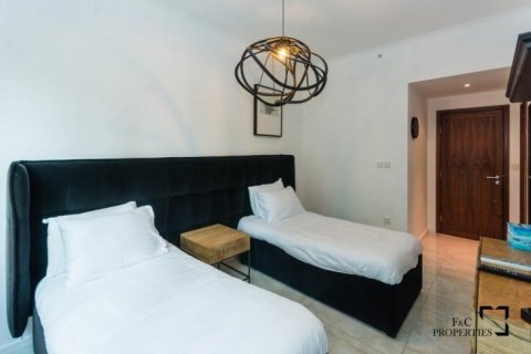 Downtown Dubai (Downtown Burj Dubai), UAE의 판매용 아파트 침실 3개, 241.6제곱미터 번호 44682 - 사진 18
