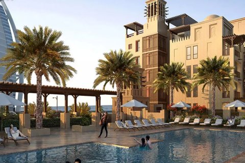Umm Suqeim, Dubai, UAE의 판매용 아파트 침실 4개, 254제곱미터 번호 46893 - 사진 8