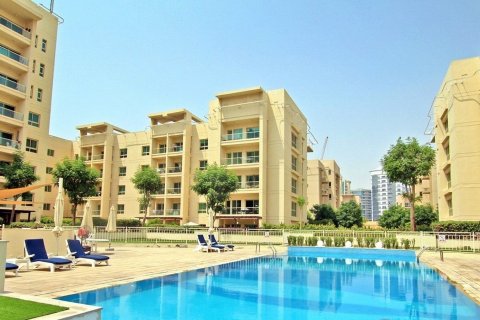 Greens, Dubai, UAE의 AL THAYYAL 번호 48991 - 사진 1