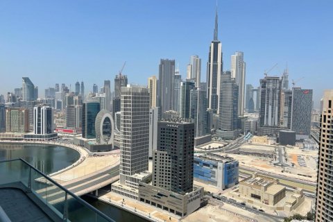 Business Bay, Dubai, UAE의 판매용 아파트 침실 1개, 1099제곱미터 번호 79854 - 사진 22