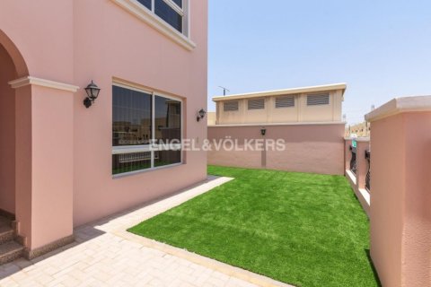 Villa Nadd Al Sheba, Dubaijā, AAE 4 istabas, 354.33 m2 Nr. 18292 - attēls 12