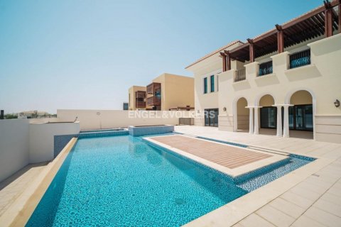 Villa Mohammed Bin Rashid City, Dubaijā, AAE 8 istabas, 3140.65 m2 Nr. 19528 - attēls 2