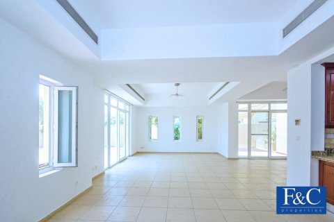 Villa AL MAHRA Arabian Ranches, Dubaijā, AAE 4 istabas, 436.6 m2 Nr. 44581 - attēls 3