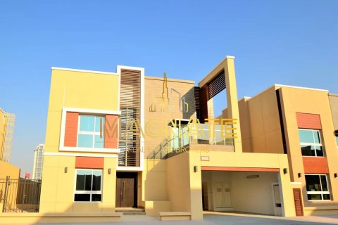 Villa Al Barsha, Dubaijā, AAE 4 istabas, 401 m2 Nr. 50260 - attēls 1